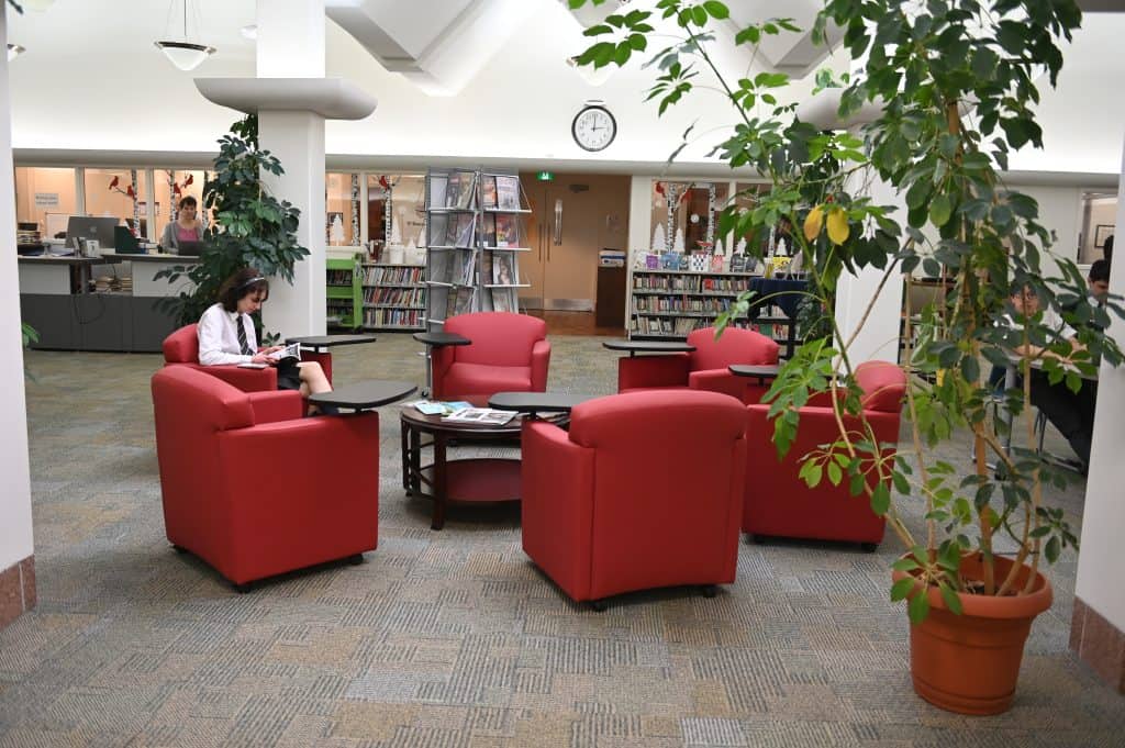 Picture of the Ashbury College library after renovations